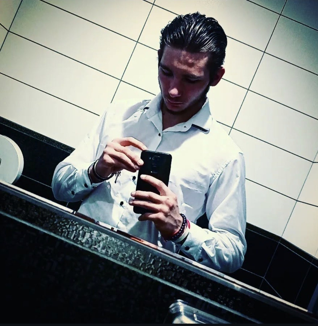 Perfil de Zachary
